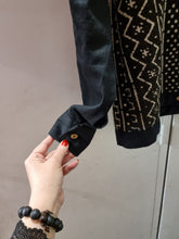 Load image into Gallery viewer, Organic cotton jacket. Natural colours. Bogolan.