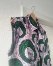 Load image into Gallery viewer, Waxprint cotton shirt. Handmade coconut buttons. Unisex fit.