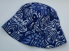 Load image into Gallery viewer, Organic cotton hat.