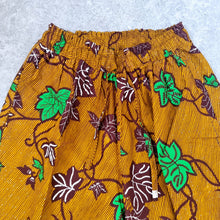 Load image into Gallery viewer, Waxprint cotton trousers.
