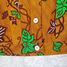 Load image into Gallery viewer, Waxprint jacket with linen.