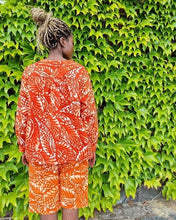 Load image into Gallery viewer, Organic cotton shirt jacket. Handmade coconut buttons.